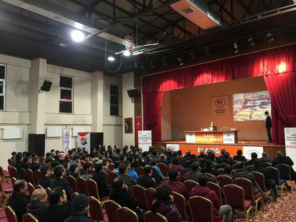 Seminar Titled “How Was Jerusalem Occupied?” Held at Elazığ Youth Center